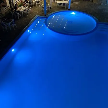 Adriatik * אוריקום